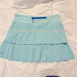 LULULEMON SKIRT